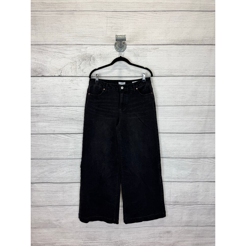 Forever 21 Women's Black Washed Mid-Rise Wide Leg Jeans Size 28